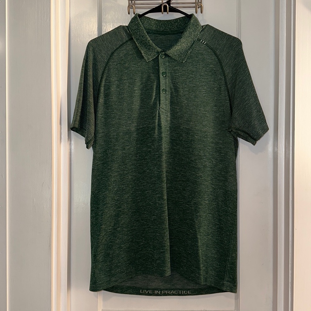 Lululemon Men’s Metal Vent Polo Size Medium